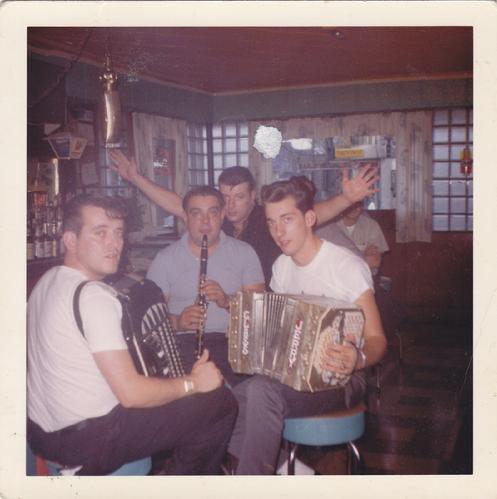 1968 - Warsaw Inn, Jerry Darlak on Concertina, Marion Lush in black shirt. The former clubrooms of the Polish Singing Circle are visable throught the bar window across Broadway. Click link to see pictures of building today.
