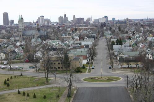 Paderewski Drive as seen from Buffalo Central Terminal looking west towards Downtown Buffalo (2008).