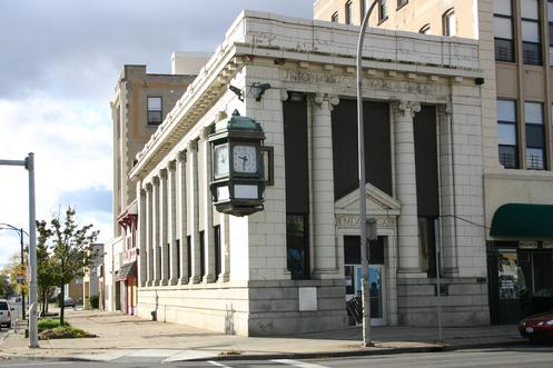 949 Broadway: Corner of Fillmore Ave. Union Stock Yard Bank/Liberty Bank Building. Built in 1909. Click image to learn more.